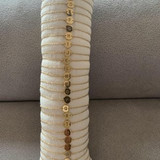 bracelet lettre